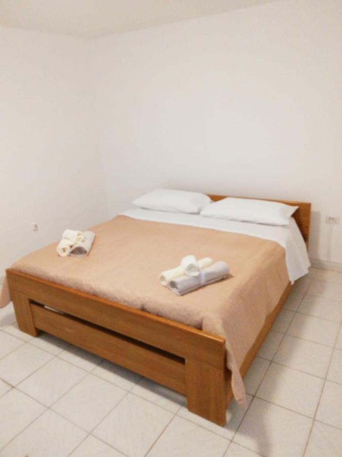 Nardones 87 Apartment เนเปิลส์ ภายนอก รูปภาพ